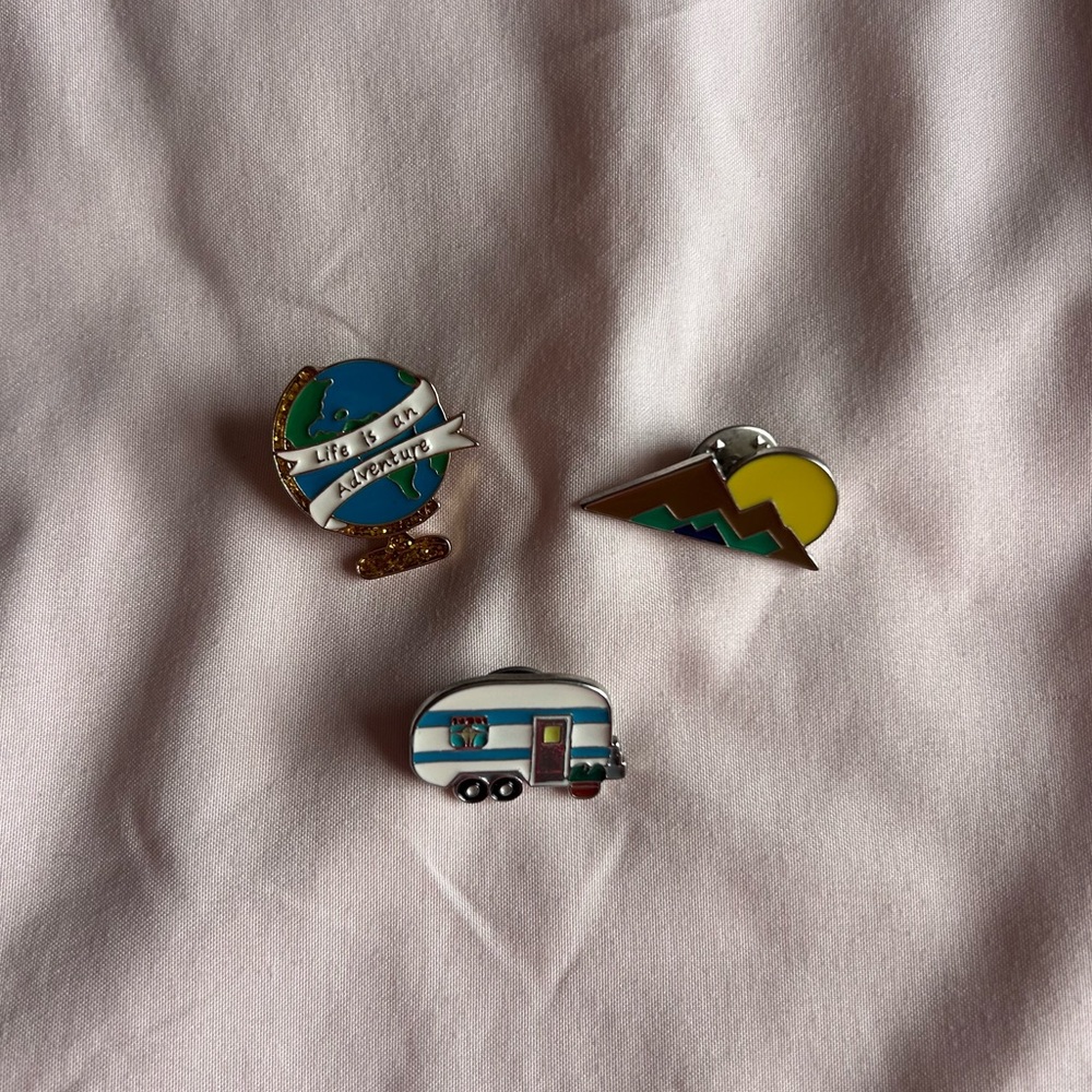 Adventure-Themed Enamel Pin Trio – One Size